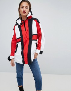 Дутая оверсайз-куртка в стиле колор блок с ремешками ASOS - Мульти