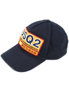 кепка с нашивкой Dsquared2