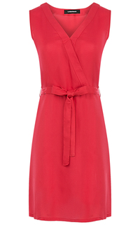Красное платье с поясом La Reine Blanche