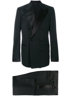 классический смокинг Tom Ford