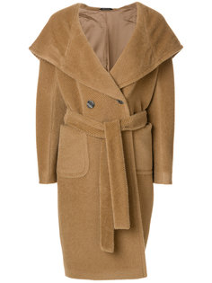пальто с поясом  Tagliatore