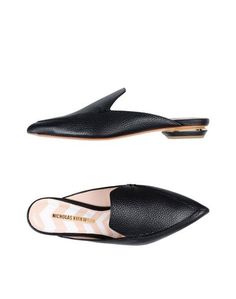 Мюлес и сабо Nicholas Kirkwood