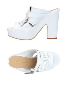 Сандалии Angela George