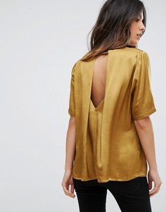 Блузка с вырезом на спине Soaked In Luxury - Золотой