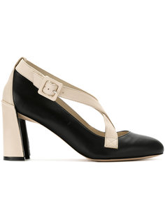 crossover straps pumps Mara Mac