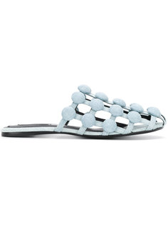 Amelia slides Alexander Wang