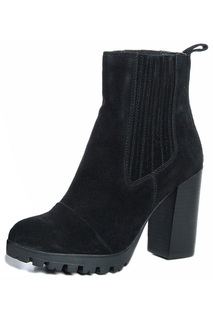 ankle boots GUSTO