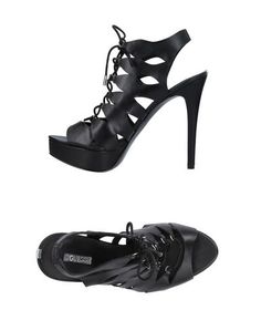 Сандалии Guess