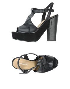 Сандалии Angela George