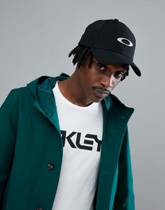 Черная бейсболка с логотипом Oakley Tincan - Черный