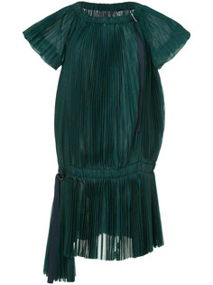 плиссированное платье с асимметричным подолом Sacai