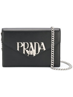 сумка через плечо с бляшкой с логотипом Prada