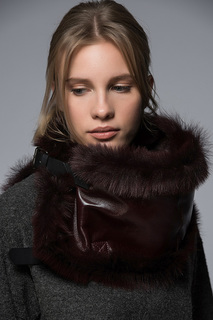 Воротник VESPUCCI BY VSP