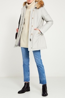 Светло-серая хлопковая парка с мехом Woolrich