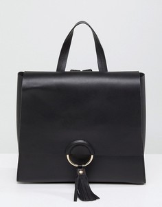 Кожаный рюкзак с декоративным кольцом и кисточкой ASOS - Черный