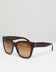Солнцезащитные оверсайз-очки кошачий глаз в черепаховой оправе Dolce & Gabbana 0DG4270 55 мм - Коричневый