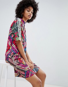 Платье с принтом и высоким воротом adidas Originals X Farm - Мульти