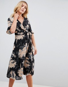 Платье с запахом и цветочным принтом Uttam Boutique - Мульти