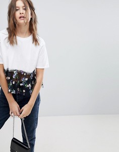 Футболка с цветочным принтом PrettyLittleThing - Белый