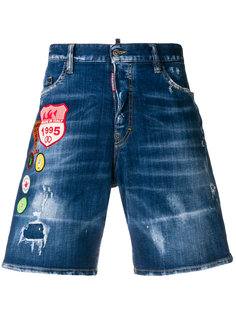 джинсовые шорты с заплатками  Dsquared2