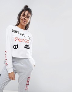 Свитшот для дома с принтом Coca Cola ASOS - Белый