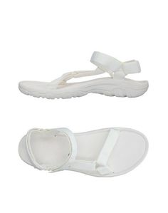 Сандалии Teva