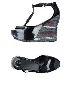 Сандалии Melissa
