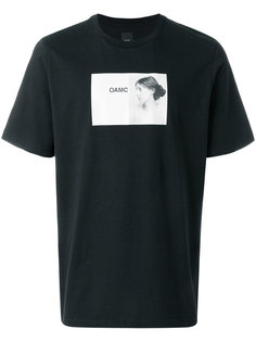 футболка с фото-принтом Oamc