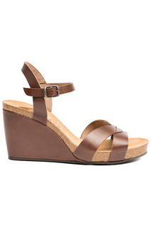 platform sandals UMA