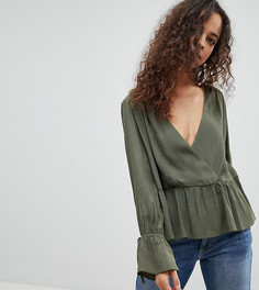 Блузка oversize с запахом и асимметричным краем ASOS PETITE - Зеленый