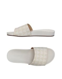 Сандалии Schutz