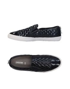 Низкие кеды и кроссовки Geox