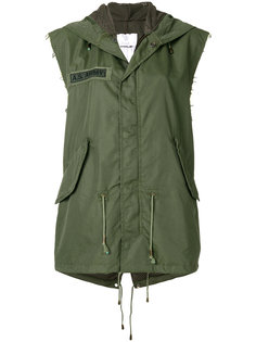embroidered sleeveless parka As65