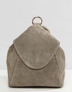 Замшевый рюкзак с кольцом ASOS - Серый