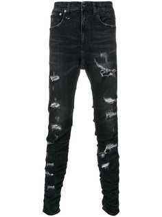 джинсы с рваными деталями R13
