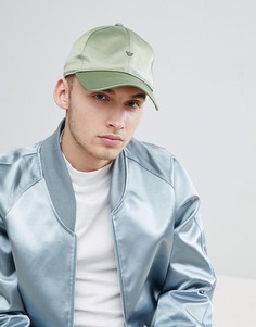 Зеленая атласная кепка adidas Originals adicolor CE5704 - Зеленый