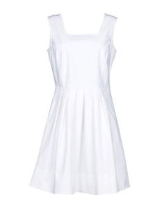 Короткое платье Tru Trussardi