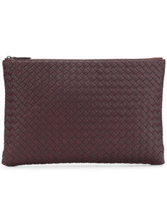 клатч с плетеным дизайном Bottega Veneta