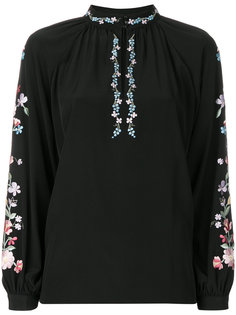 блузка с цветочной вышивкой Vilshenko