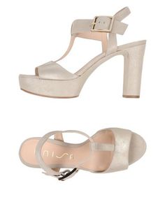 Сандалии Unisa