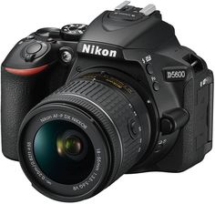 Зеркальный фотоаппарат Nikon D5600 KIT 18-55 VR AF-P + 70-300 VR AF-P (черный)