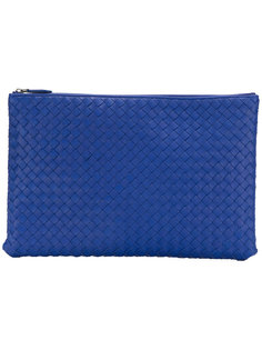 объемный клатч с плетеным дизайном Bottega Veneta