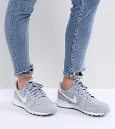 Серо-белые нейлоновые кроссовки Nike Internationalist - Серый