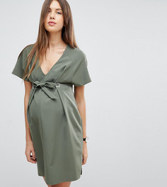 Платье мини с V-образным вырезом, люверсами и завязкой ASOS Maternity - Зеленый