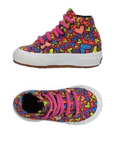 Низкие кеды и кроссовки Superga