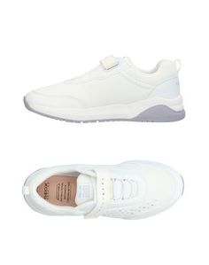 Низкие кеды и кроссовки Geox