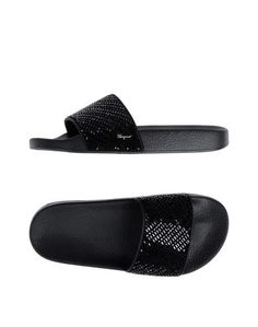 Сандалии Salvatore Ferragamo