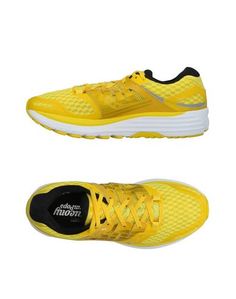 Низкие кеды и кроссовки Saucony