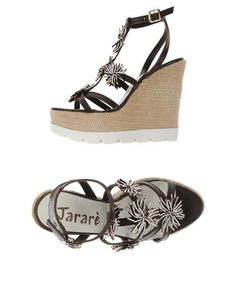 Эспадрильи JararÈ