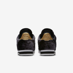 Женские кроссовки Nike Classic Cortez Velvet